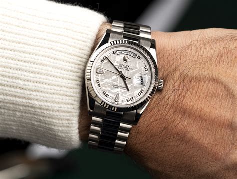 rolex daydate white gold 118239 tips on spotting a fake|how to check rolex day date.